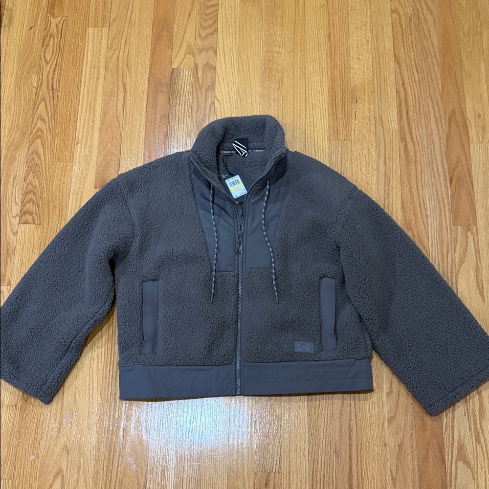 NWT Under Armour Dusty Brown Gray Short Fleece Jacket Oversized